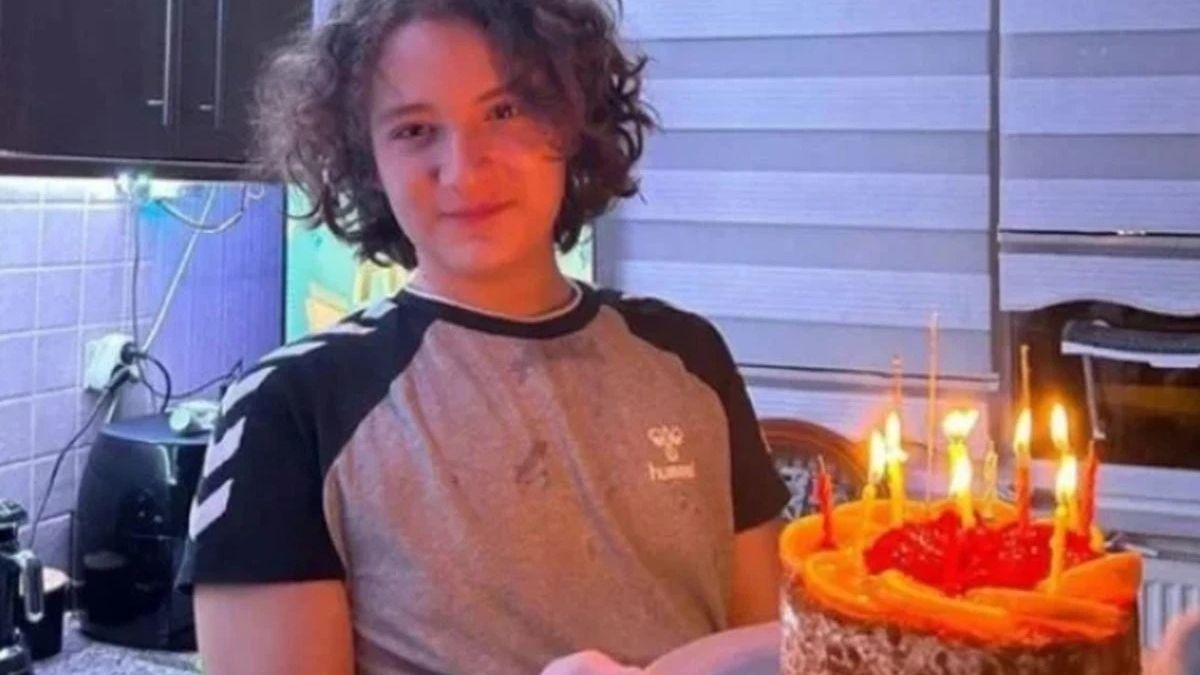 Říkal si školní lovec. Střelec ze školy na jihu Turecka se inspiroval u masového vraha